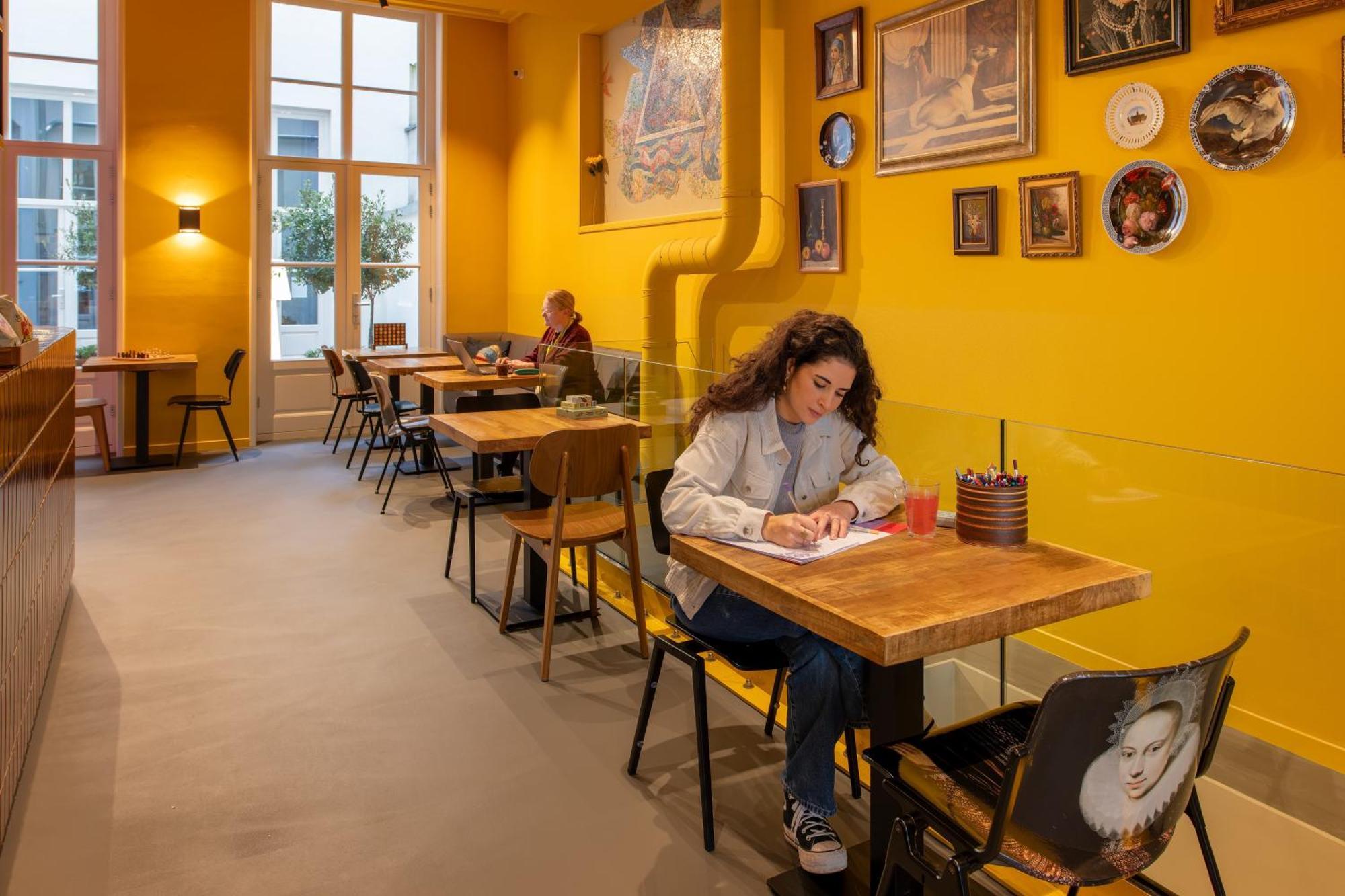 Stayokay Hostel Amsterdam Stadsdoelen - Refurbished November 2024 Eksteriør bilde